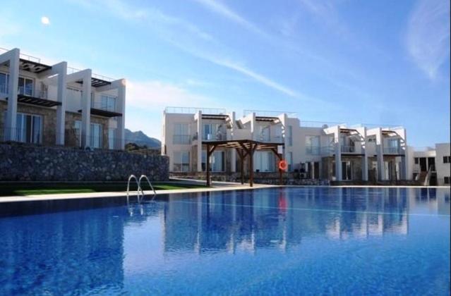 The Seaterra Reserve Penthouse With Mountains&Seaviews And Rooftop Terrace Akanthou Экстерьер фото